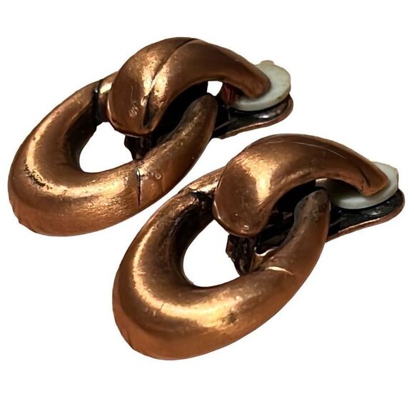 Vintage 1950s Copper Modernist Clip On Door Knocker Earrings - Picture 3 of 12